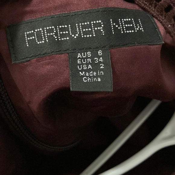 COPY - Deep plum lace/crochet embroidered bodycon dress size 2 from Forever New - Picture 4 of 6